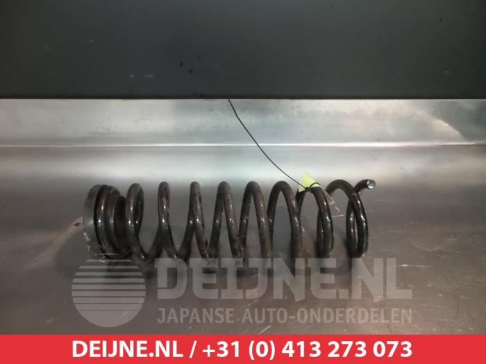 Hyundai I30 Schroefveer achter O379968