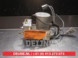 Nissan 350 Z ABS Pumpe O337674 foto 2