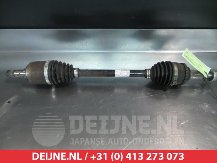Suzuki Swift Front drive shaft, left O318493