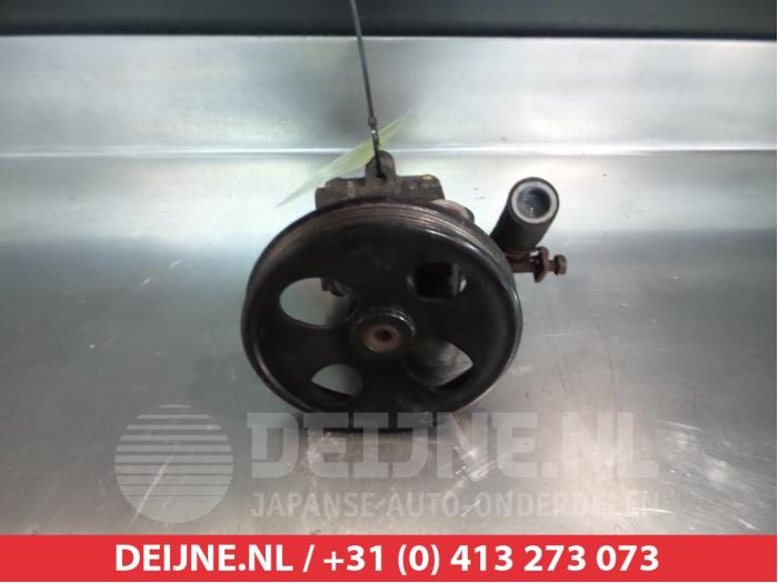 Gebruikte Stuurpomp Suzuki Liana (ERC/ERD/RH4) 1.3 MPi 16V Prijs € 35,00 Margeregeling aangeboden door V.Deijne Jap.Auto-onderdelen BV