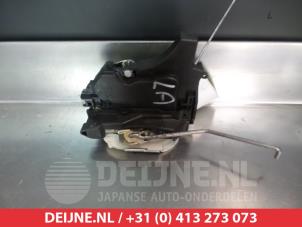 Mitsubishi Outlander Türschlossmechanik 4-türig links hinten O280330 foto 2