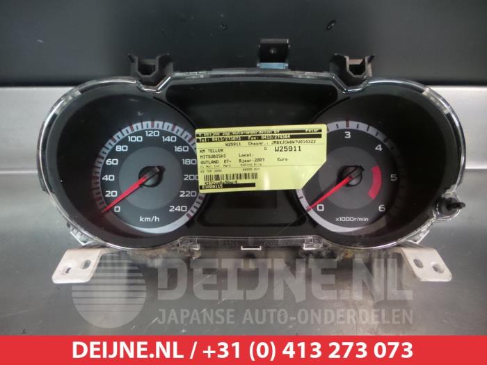 Mitsubishi Outlander Kilometerteller KM O304782