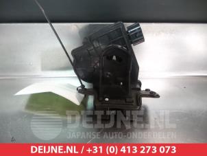 Toyota IQ Schließmechanik Heckklappe O296841 foto 2