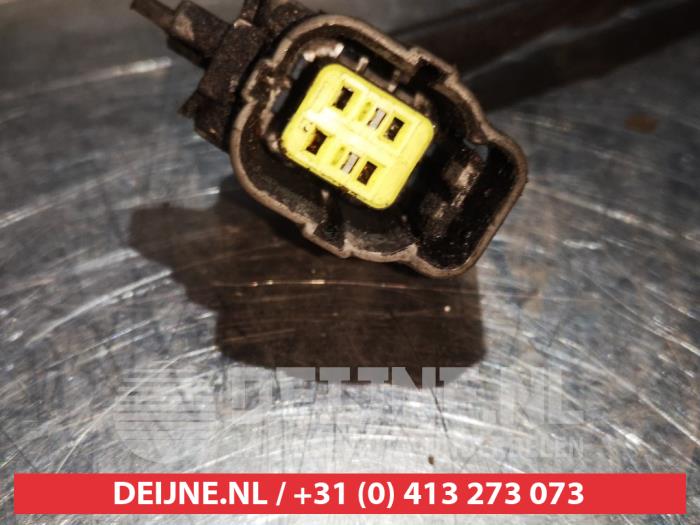 Lambda Sonde van een Kia Carnival 2 (FIB/FLD) 2.5 V6 24V 2002