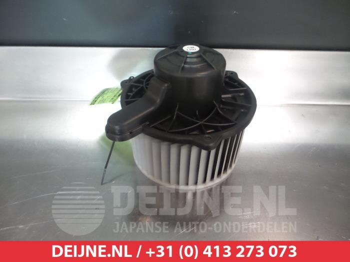 Hyundai Santafe Kachel Ventilatiemotor O366973