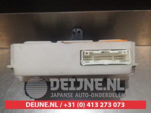 Nissan Qashqai Kachel Bedieningspaneel O305658 foto 2