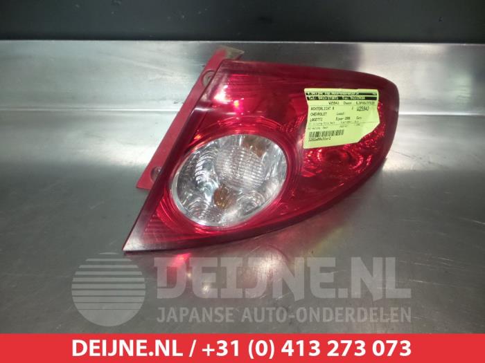 Chevrolet Lacetti Taillight, right O298700