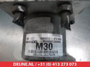 Hyundai IX35 ABS pump O337388 photo 2