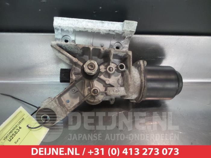 Nissan Navara Front wiper motor O348724