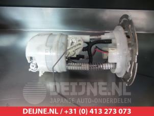 Gebruikte Tank element Pomp Nissan Micra (K13) 1.2 12V Prijs € 50,00 Margeregeling aangeboden door V.Deijne Jap.Auto-onderdelen BV