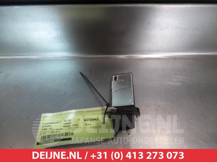 Nissan Juke Luchthoeveelheidsmeter O342571