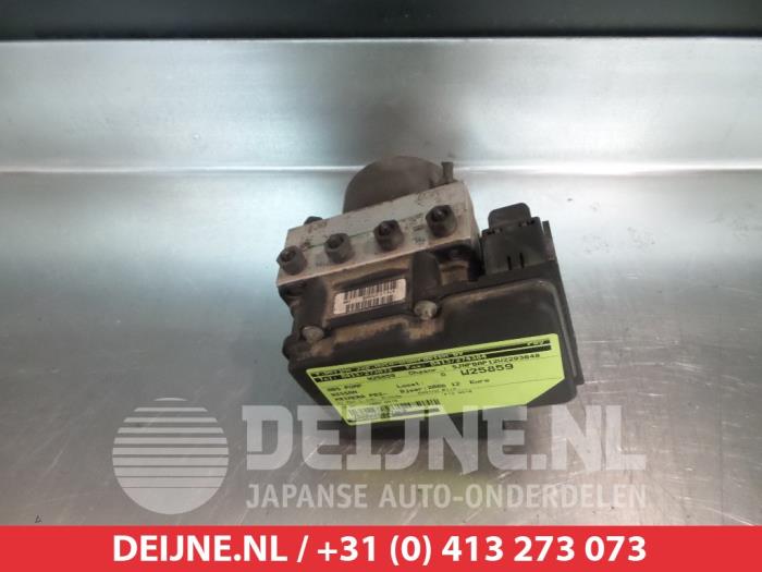 Nissan Primera ABS Pumpe O337590