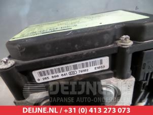 Daihatsu Cuore ABS pump O338230 photo 3