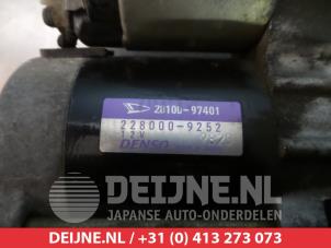 Daihatsu Young RV Startmotor O362406 foto 2