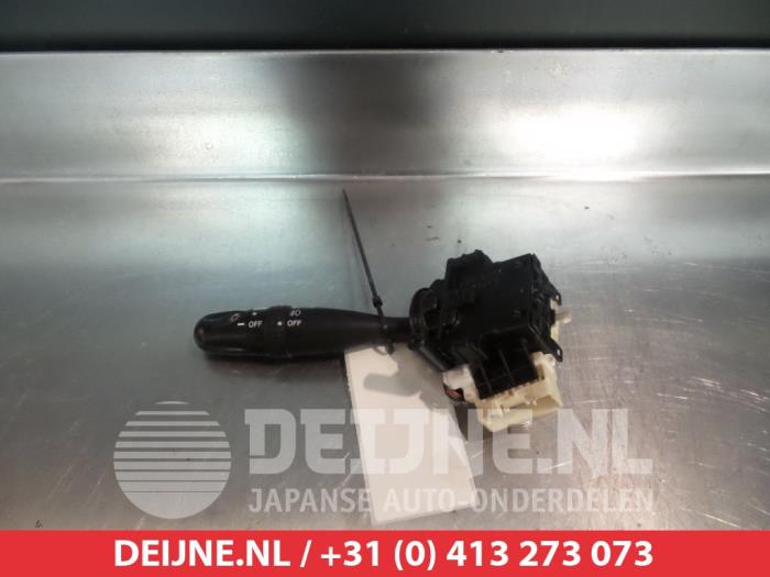 Daihatsu Materia Licht Schalter O307155
