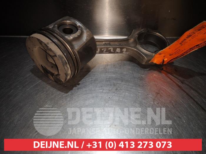 Gebruikte Zuiger Honda CR-V (RD5/6/7/8) 2.2 CTDi 16V Prijs € 50,00 Margeregeling aangeboden door V.Deijne Jap.Auto-onderdelen BV