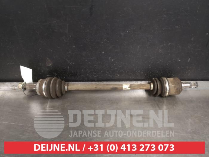 Gebruikte Steekas rechts-achter Hyundai Tucson (JM) Prijs € 35,00 Margeregeling aangeboden door V.Deijne Jap.Auto-onderdelen BV