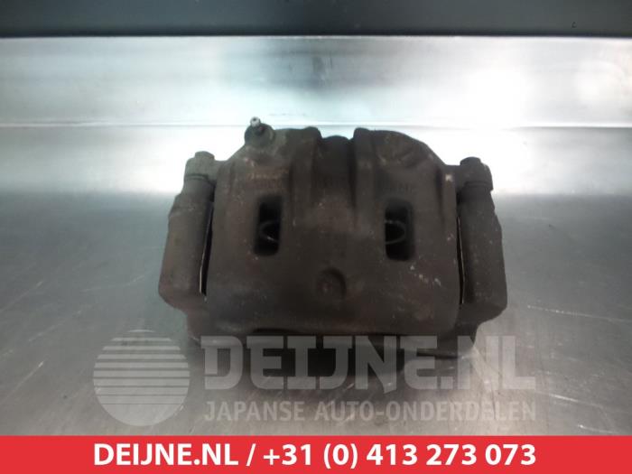 Kia Sorento Front brake calliper, right O326307