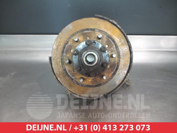 Toyota Hilux Achsschenkel rechts vorne O324149