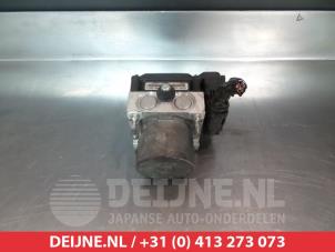 Nissan Primera ABS Pumpe O337588 foto 2