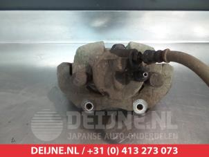 Mazda 5 Front brake calliper, right O325904 photo 2