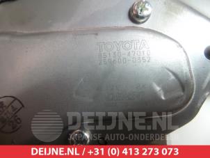 Toyota Prius Ruitenwissermotor achter O301390 foto 2