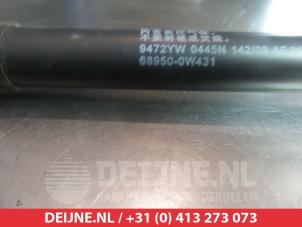 Toyota Prius Gasdemper rechts-achter O295419 foto 2