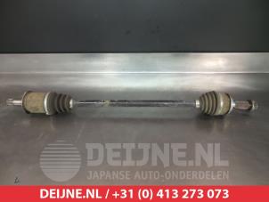 Gebruikte Steekas rechts-achter Honda CR-V (RE/RM) 2.2 i-CTDi 16V Prijs € 35,00 Margeregeling aangeboden door V.Deijne Jap.Auto-onderdelen BV