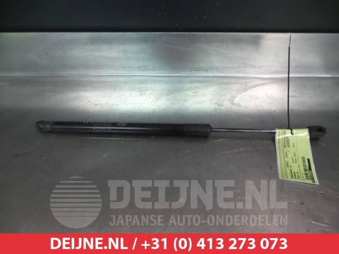 Hyundai IX20 Gasdemper links-achter O293739