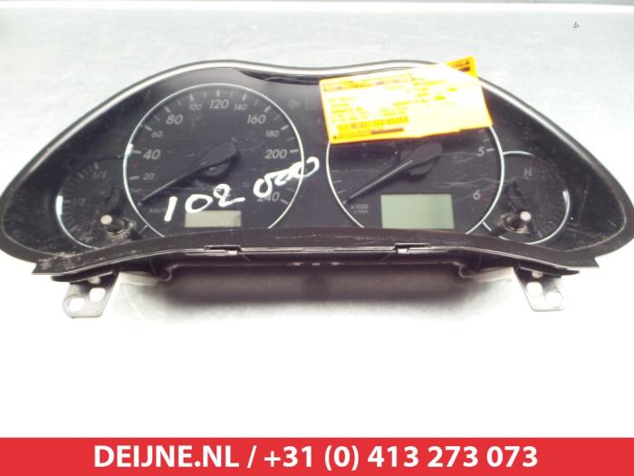 Toyota Avensis Kilometerteller KM O305144