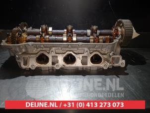 Toyota Camry Cylinder head O352426 photo 3