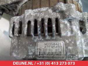 Mitsubishi Space Wagon Dynamo O358799 photo 2