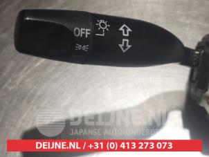 Honda HR-V Steering column stalk O309086 photo 2
