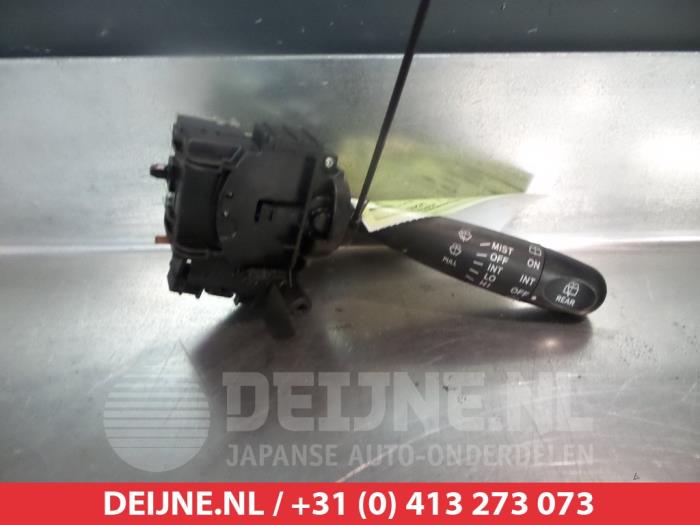 Daihatsu Materia Ruitenwis Schakelaar O310104