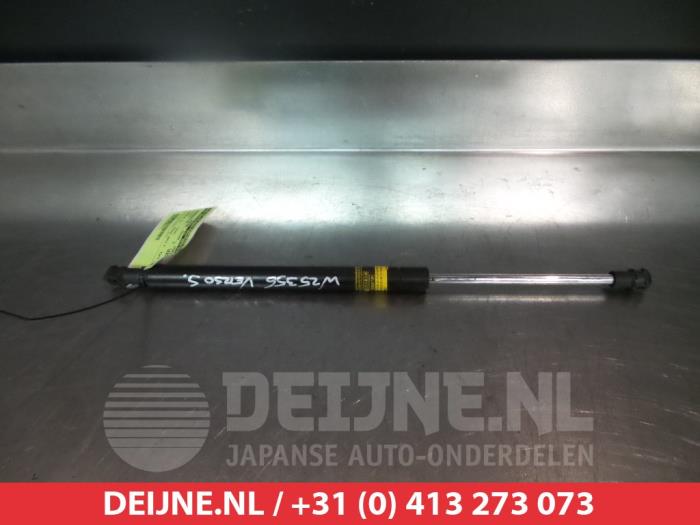 Toyota Verso-S Gasdemper rechts-achter O295526