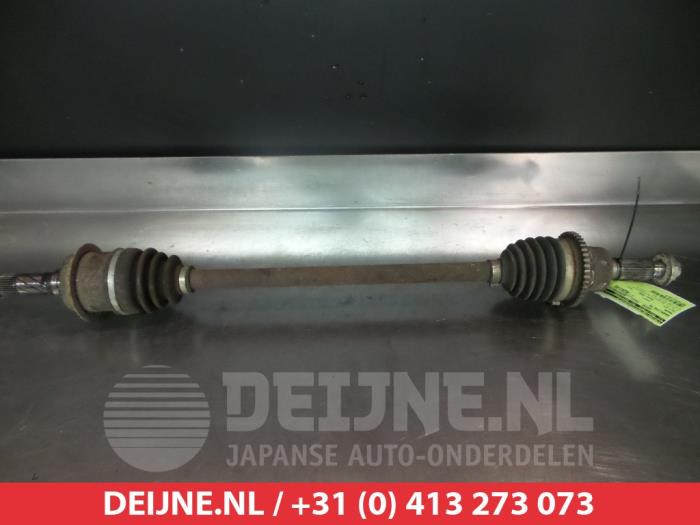 Gebruikte Aandrijfas rechts-achter Mazda CX-7 2.3 MZR DISI Turbo 16V AWD Prijs € 50,00 Margeregeling aangeboden door V.Deijne Jap.Auto-onderdelen BV