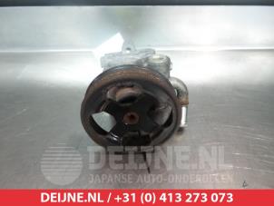 Mitsubishi Lancer Power steering pump O331489 photo 2