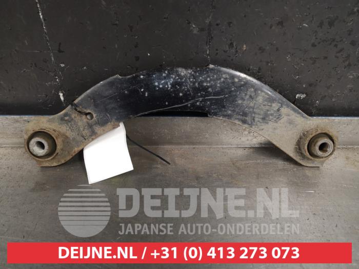 Mitsubishi Lancer Draagarm rechts-achter O384513