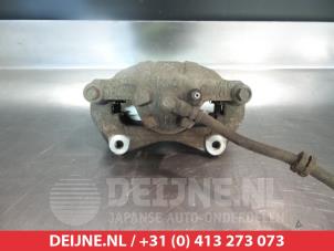Mitsubishi Lancer Remklauw (Tang) rechts-voor O326450 foto 2