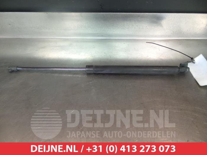 Mazda 6 Gasdemper links-achter O293570