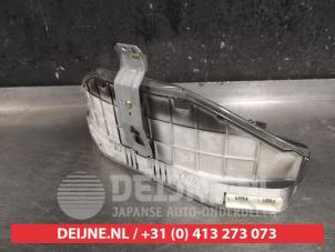 Mazda 626 Tacho - Kombiinstrument KM O304107 foto 3