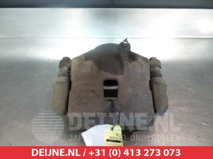 Kia Magentis Remklauw (Tang) rechts-voor O326326