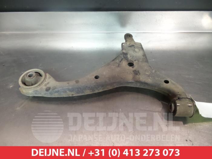Kia Magentis Draagarm onder rechts-voor O382360