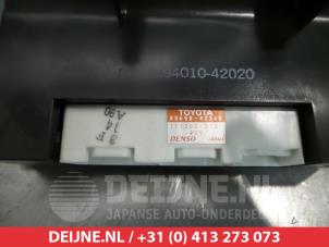 Toyota Rav-4 Kachel Bedieningspaneel O306428 foto 3
