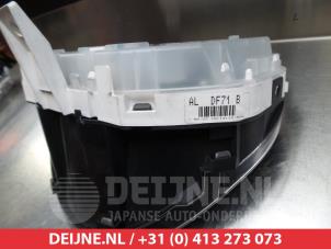 Mazda 2 Tacho - Kombiinstrument KM O304091 foto 4