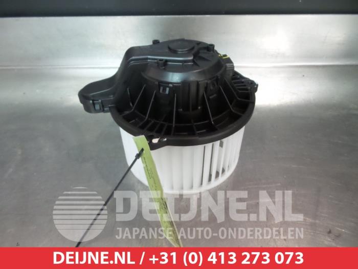Hyundai I30 Kachel Ventilatiemotor O366911