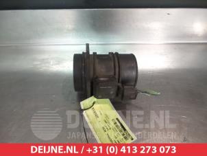 Gebruikte Luchthoeveelheidsmeter Suzuki Jimny Hardtop 1.5 DDiS 4x4 Prijs € 25,00 Margeregeling aangeboden door V.Deijne Jap.Auto-onderdelen BV