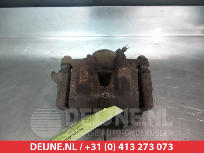 Toyota Avensis Verso Bremszange rechts hinten O377346