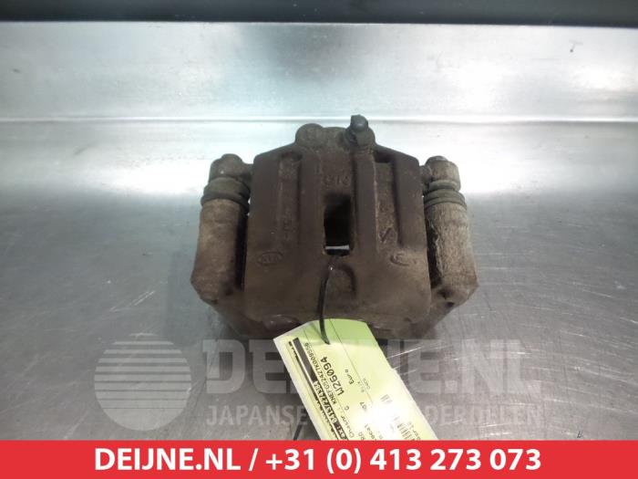 Kia Carens Remklauw (Tang) rechts-achter O377054