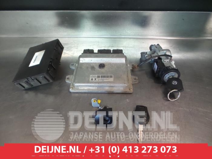 Nissan Micra Slotenset Cilinder (compleet) O278153